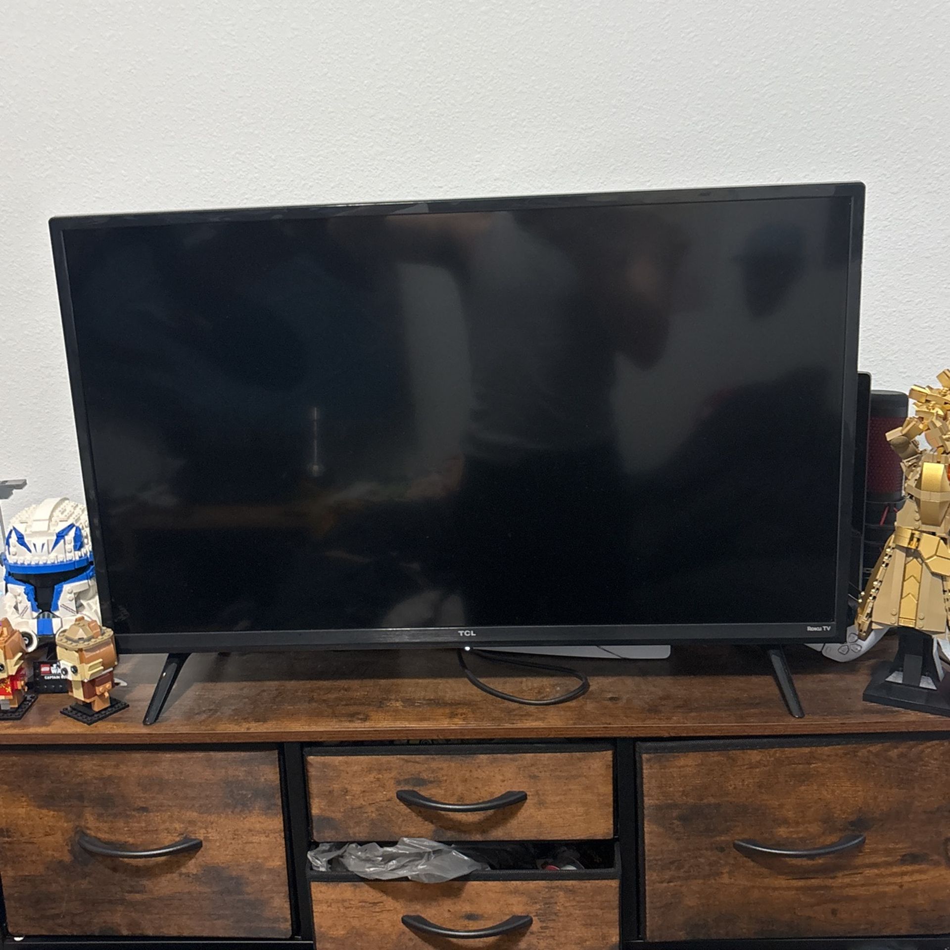 32 inch TCL Roku Tv