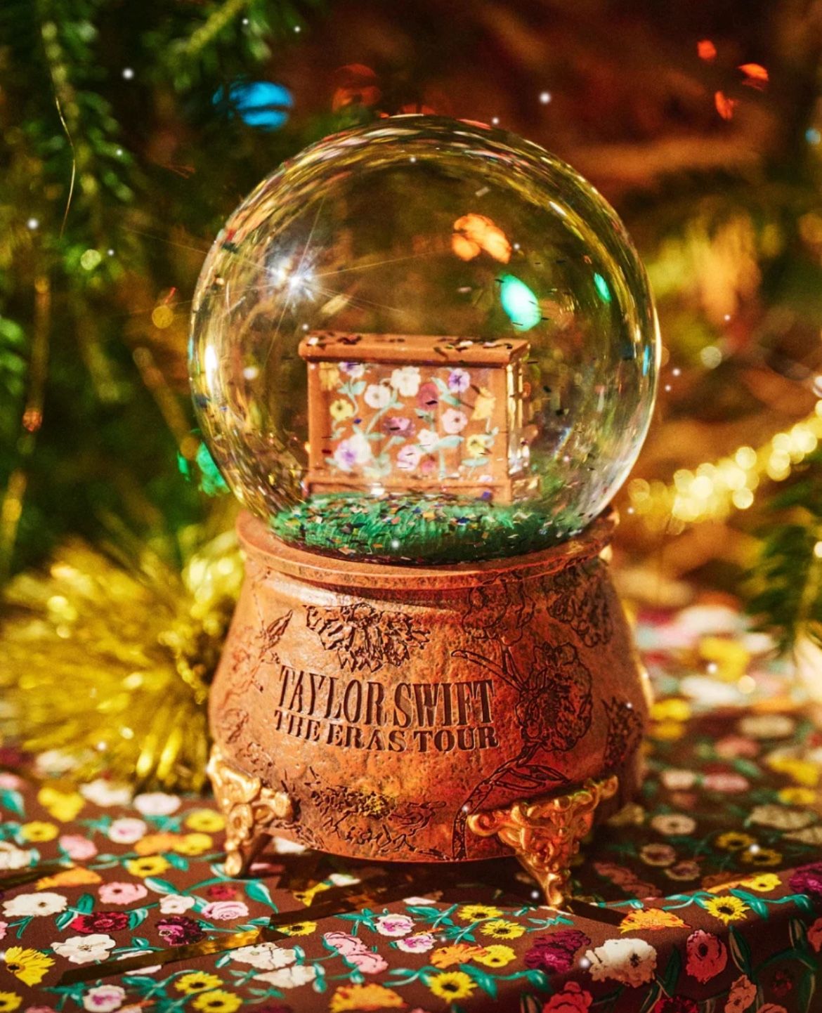 Taylor Swift The Eras Tour Acoustic Piano Snow Globe