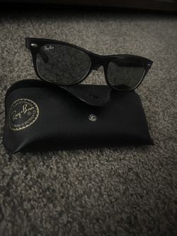 Ray Ban Wayfarer With Box 