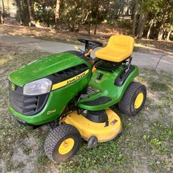 John Deere Riding Mower Like New 79 Hours