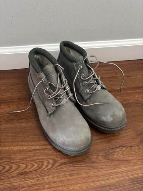 Women's Timberland Boots Size 10