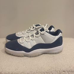 Jordan 11 Low Diffused Blue