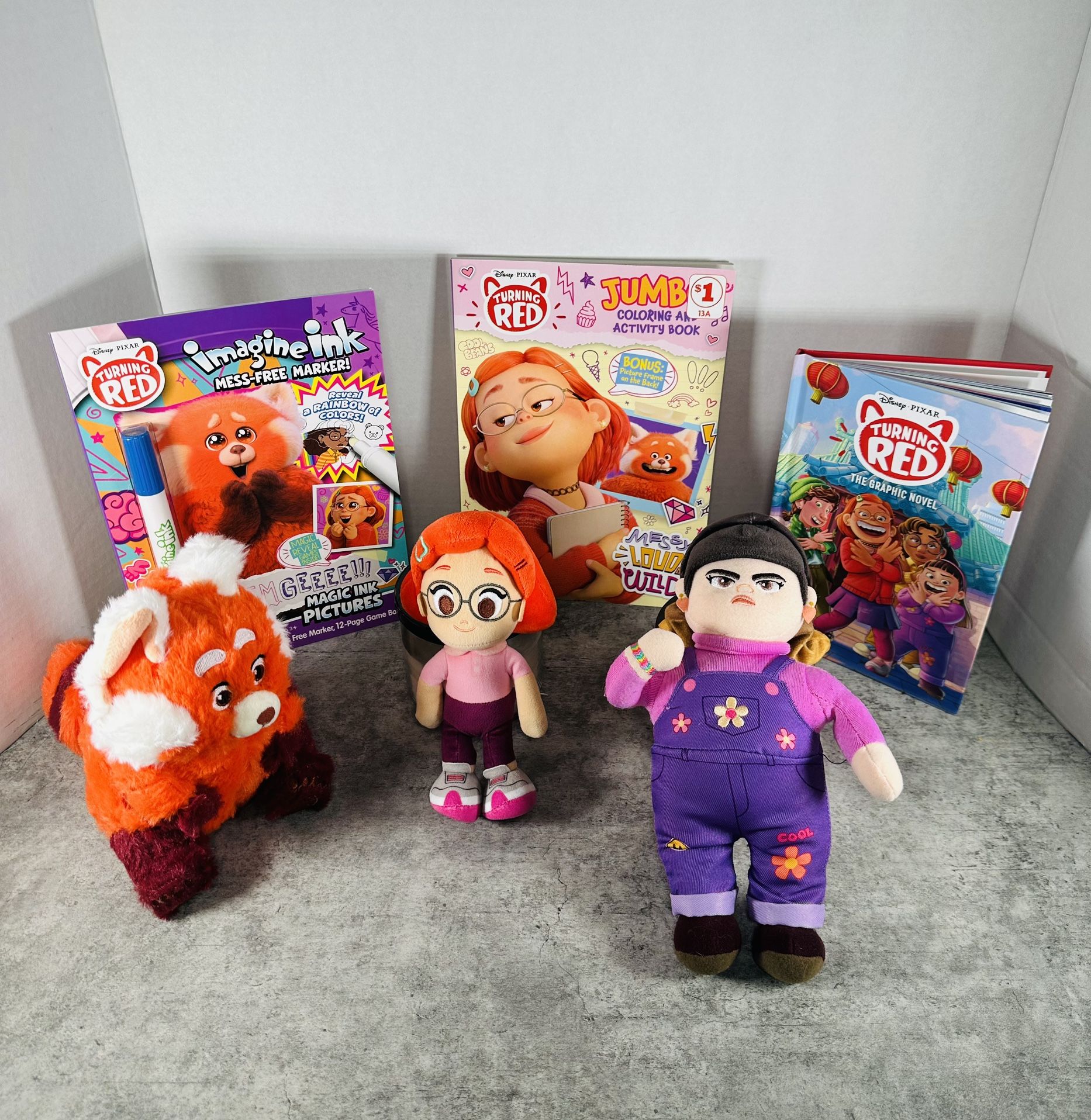 Disney Pixar Turning Red