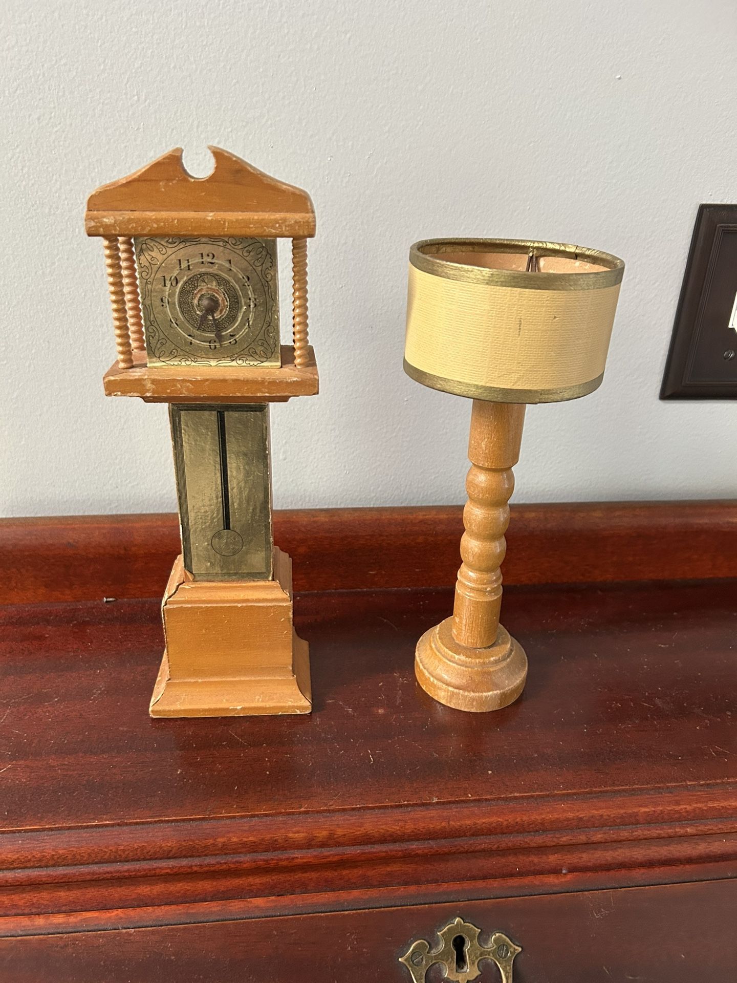 Vintage Dollhouse Grandfather Clock & Lamp