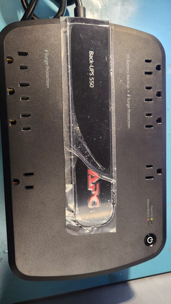 Like New APC UPS