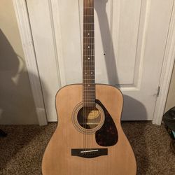 Yamaha Acoustic 6 String Guitar