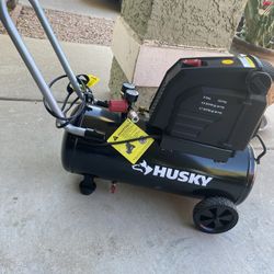 Husky Compressor 