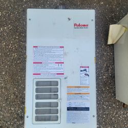TANKLESS WATER HEATERS GAS