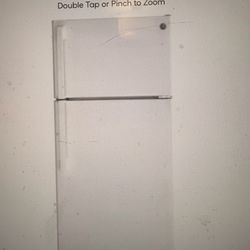 GE Refrigerator/freezer