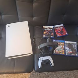 Ps5 With Headset And 4 Games