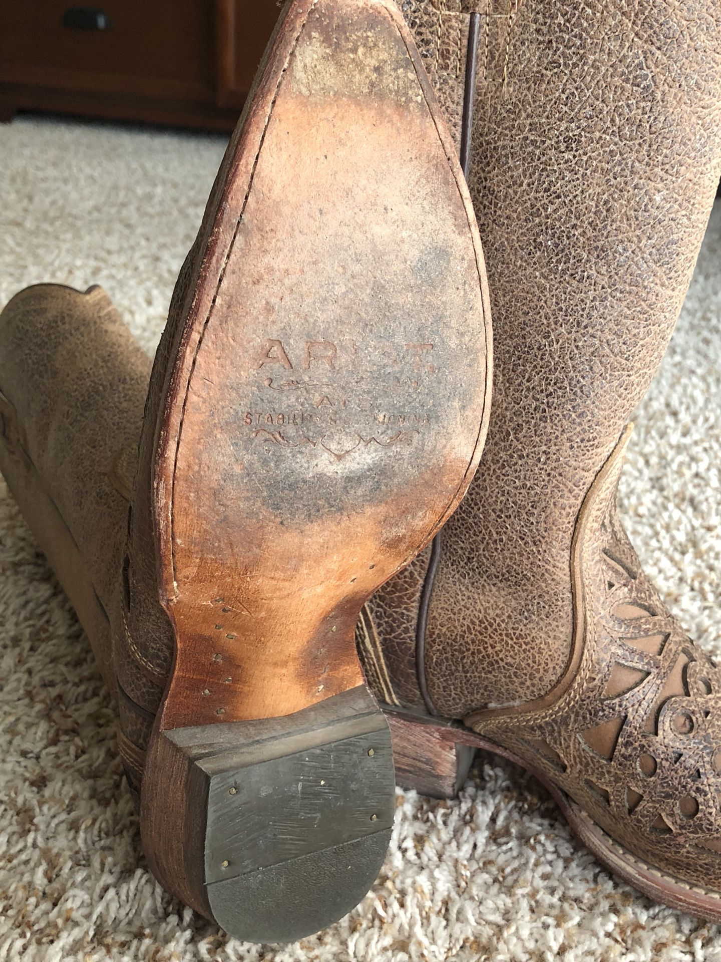 ARIAT BOOTS, FROM BOOT BARN for Sale in Temecula, CA - OfferUp