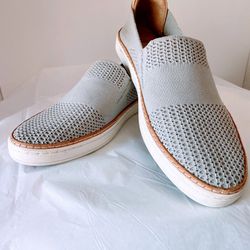 UGGs-Woman’s Slip On Shoes