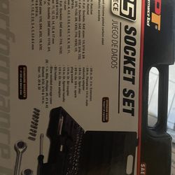 Socket/Wrench Set 