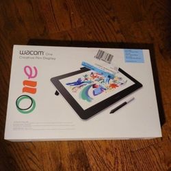 Wacom One Drawing Tablet with Screen, 13.3 Pen Display for Mac