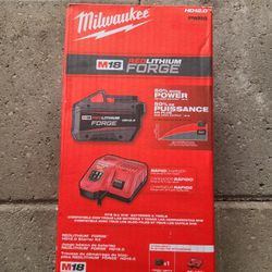 Milwaukee M18 Forge 12.0ah With Rapid Charger