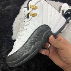 Nike Air Jordan 12 Retro Royalty Taxi (GS) Youth Size 4Y/5.5W 153265-170