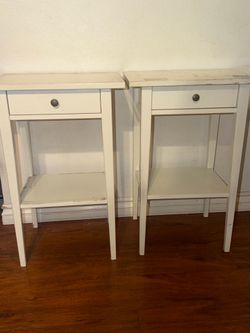 Small night stands
