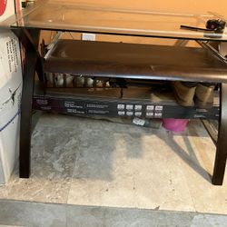 Desk Wood Good Condition 