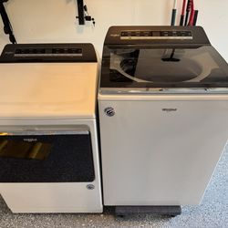 Whirlpool Washer And Electric Dryer $400 OBO For The Set In Leesburg Va
