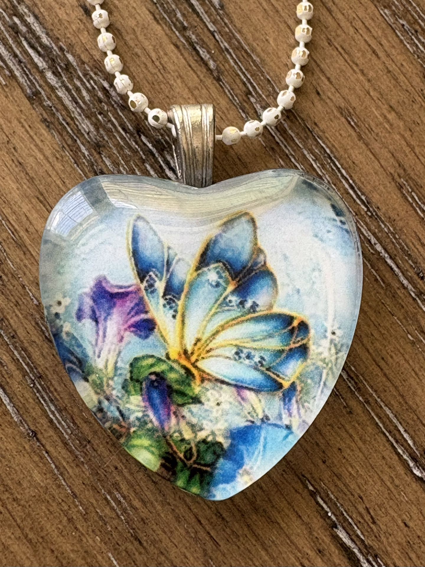 "Butterfly Pendant Necklace" 