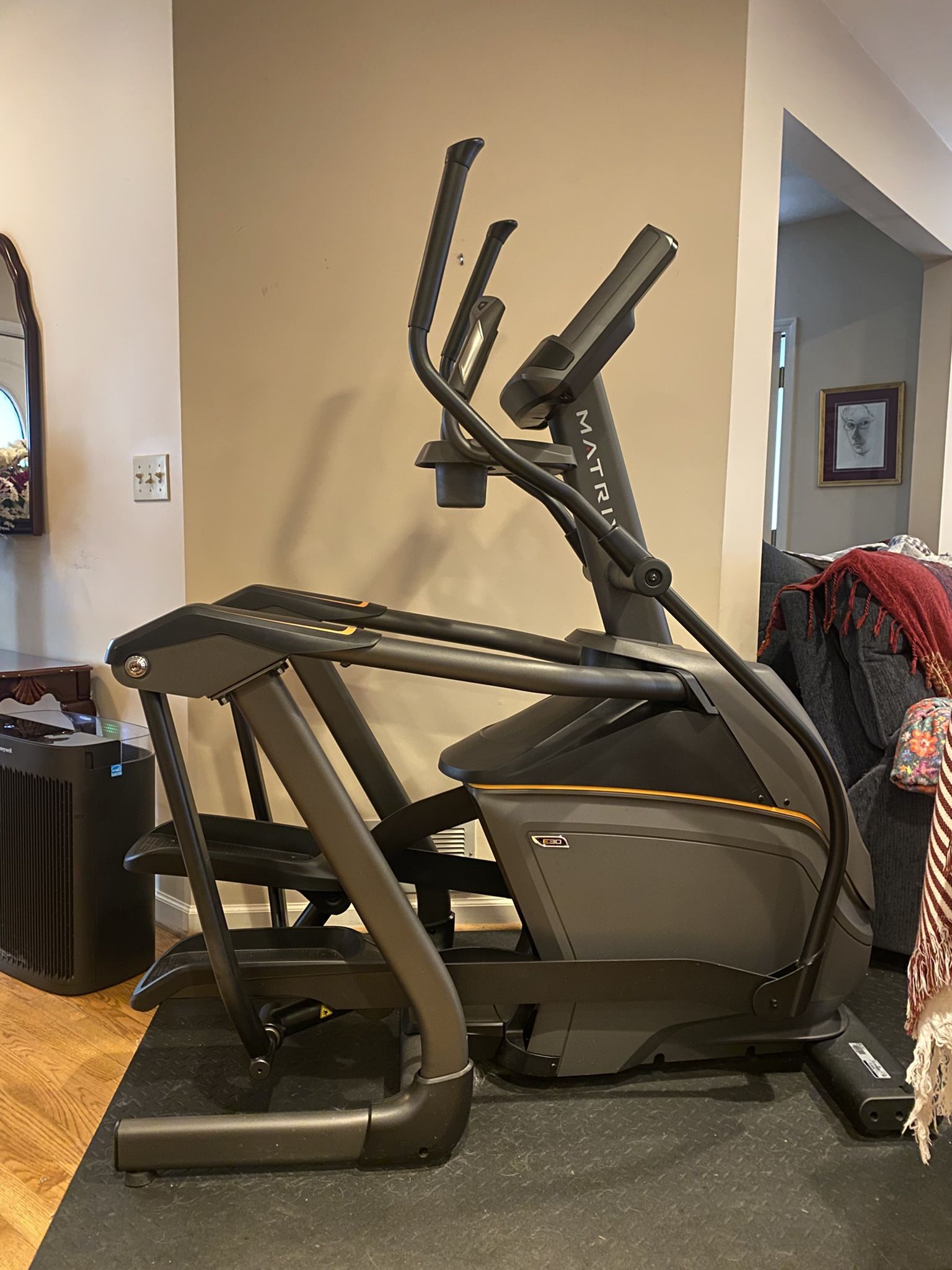 Matrix E30 Elliptical