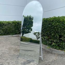 New Silver Standing Mirror