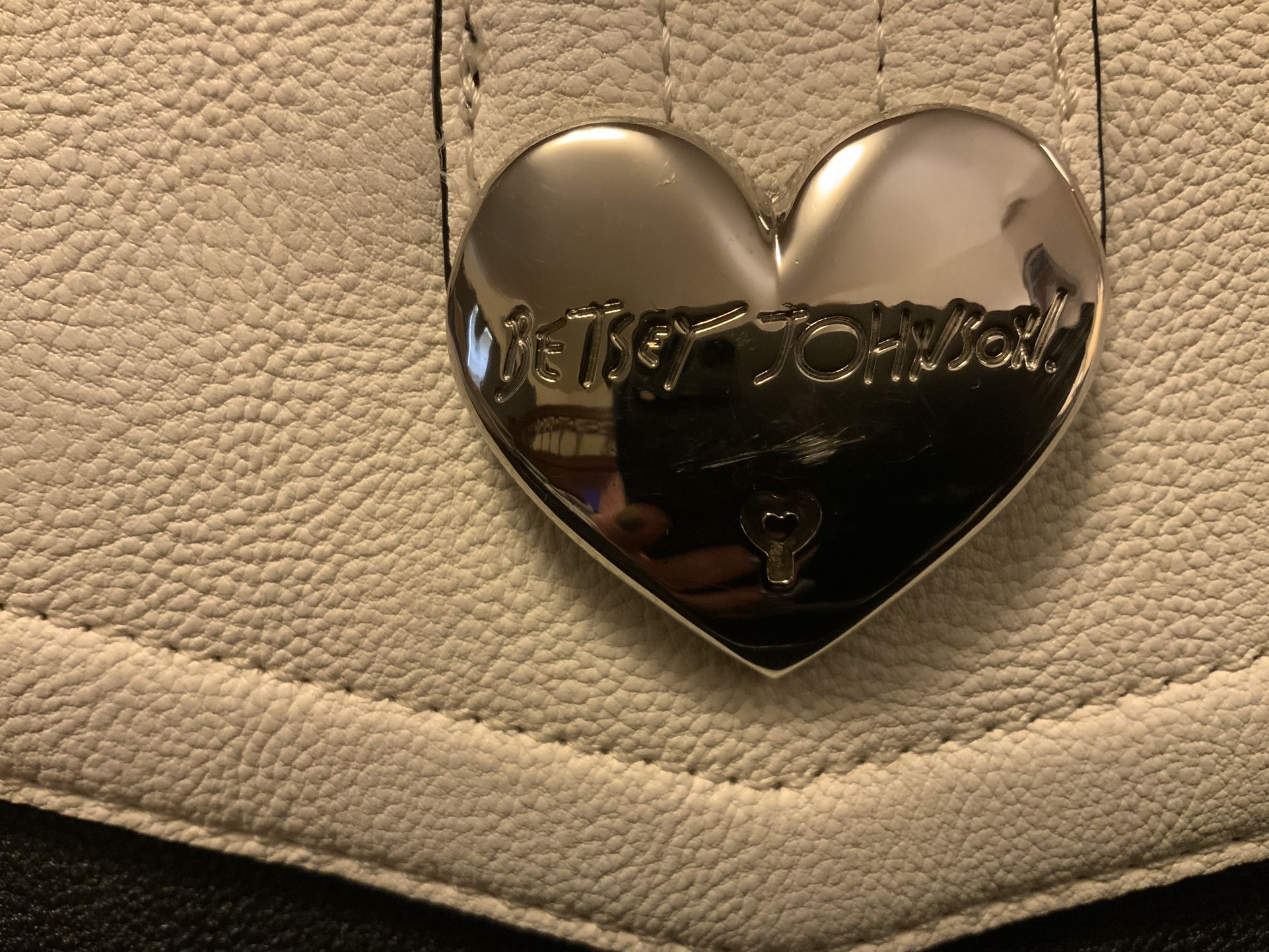 Betsy Johnson Womens Purse