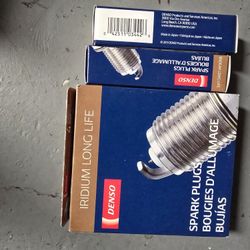 Denso Spark Plugs For 350zhr Vq35hr