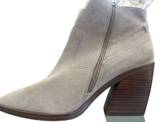 Gianni Bini None/can't Find Beige / Tan Boots