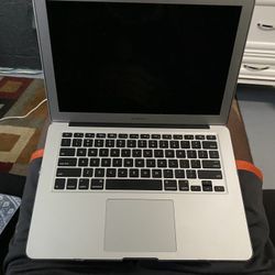 MacBook Air 13- inch 
