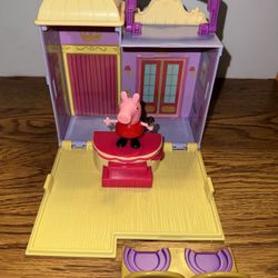 Peppa Pig Little Places Theatre Playset