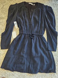 Aritzia Little Moon Black Dress, Athlefit Black Kitten Heels, Black drawstring fleece Sweatpants
