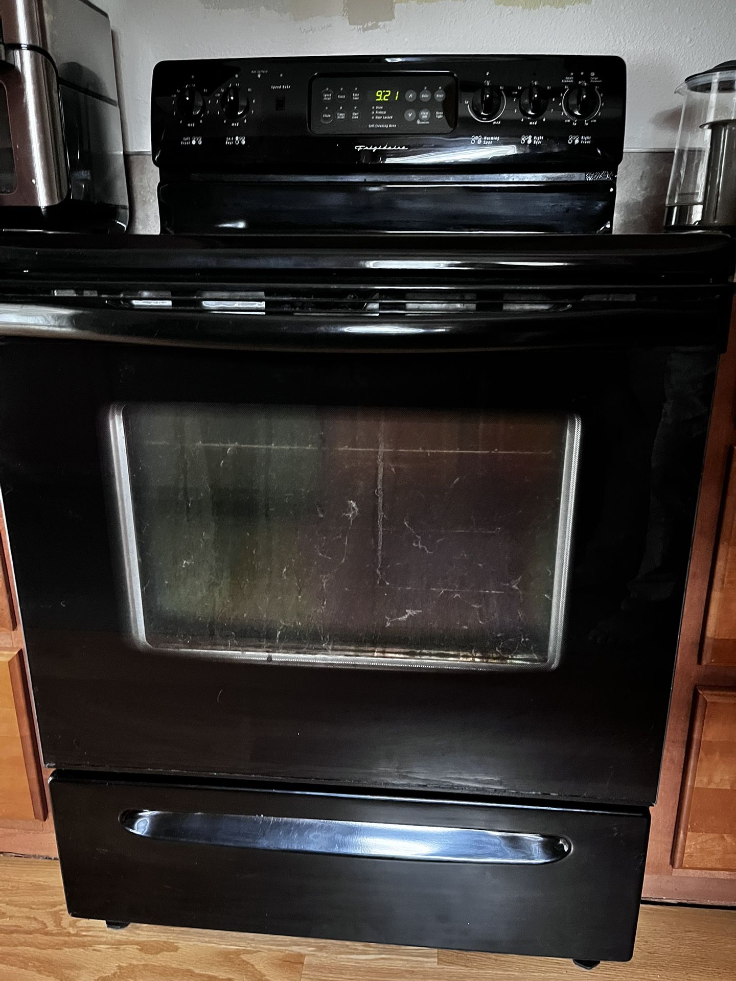 Free Electric Oven