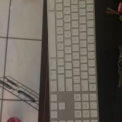 Apple Desktop Computer