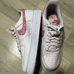 Pink Paisley Air Force 1’s Brand New 9.5