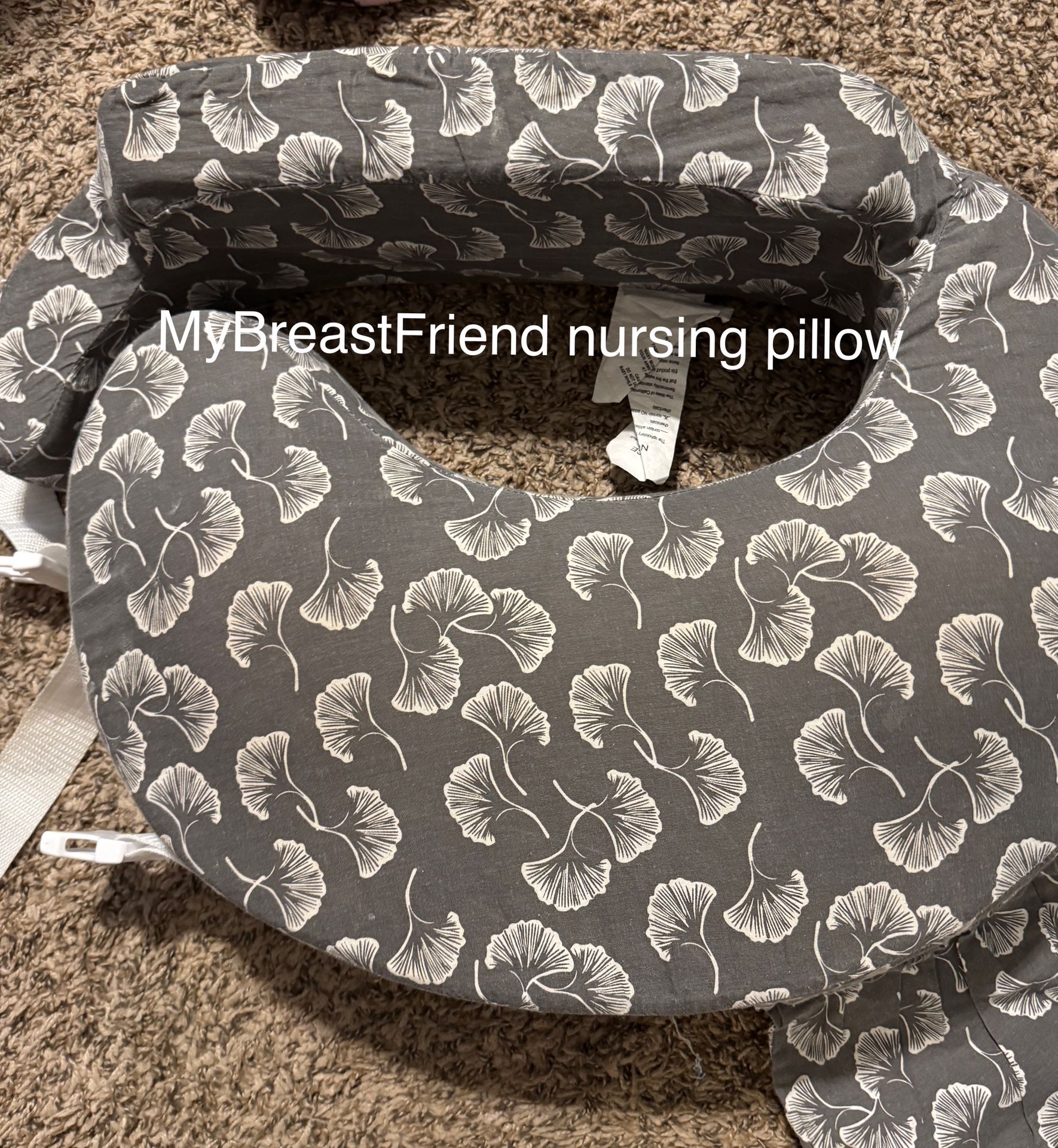 MyBreastFriend Nursing Pillow