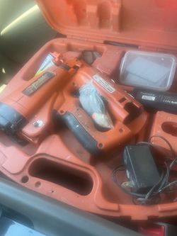 Paslode Cordless 16-Gauge Angled Finish Nailer