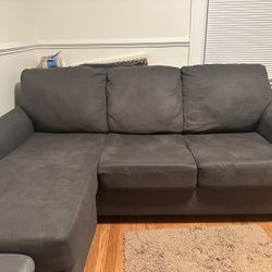 Reversible Ashley Sectional In GRAY