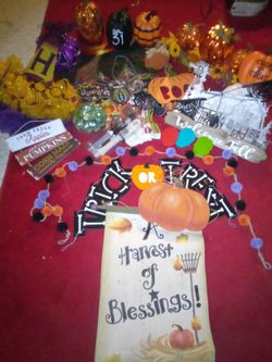 Halloween Decoration Lot