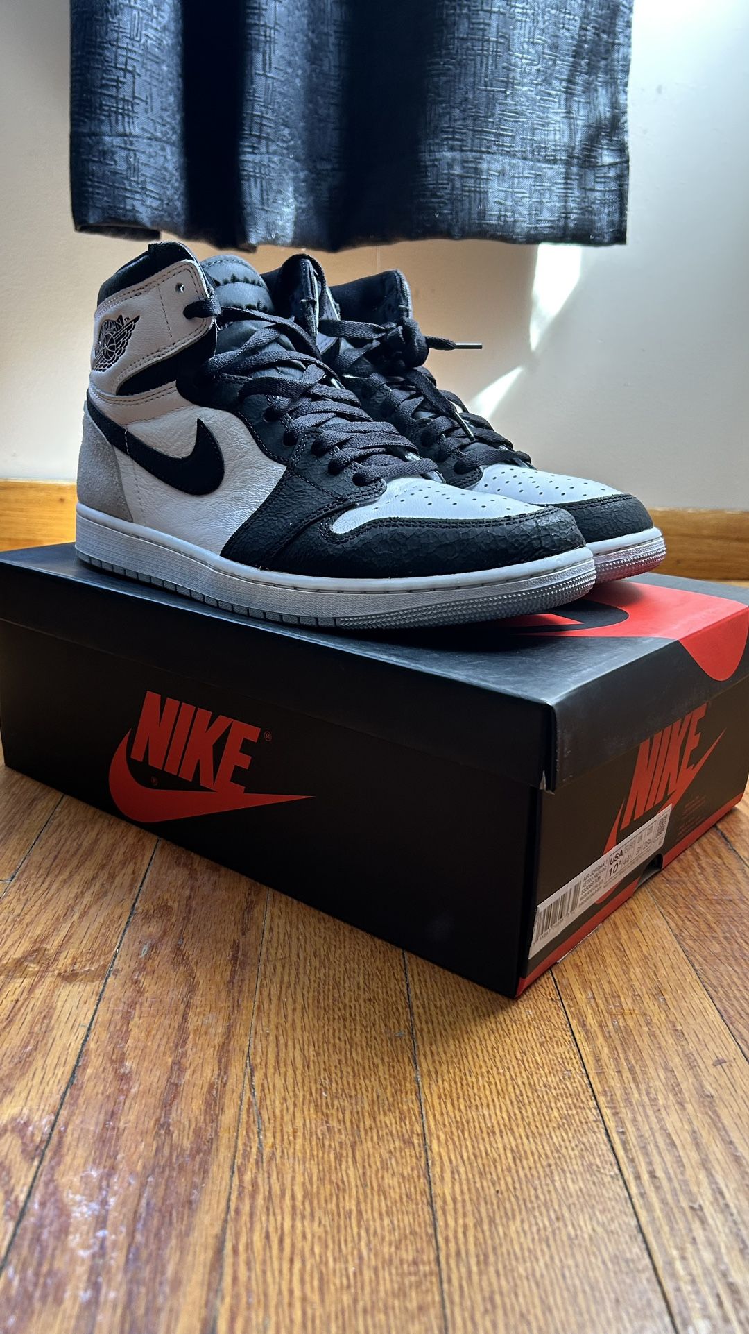 Jordan 1 Shadow Grey