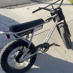 Razor Rambler TRL E-BIKE 