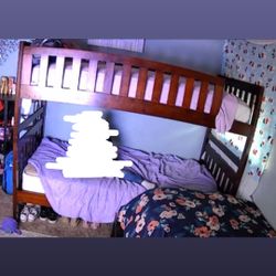 Twin Bunk bed w|mattresses 