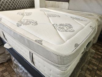 Mattress and box spring queen size