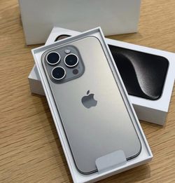 𝚒𝙿𝚑𝚘𝚗𝚎 15 pro 𝚞𝚗𝚕𝚘𝚌𝚔𝚎𝚍 𝚠𝚒𝚝𝚑 𝚠𝚊𝚛𝚛𝚊𝚗𝚝𝚢