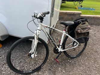 Cannondale hybrid