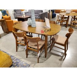 7 Pc Dining Table Set  // Limited Time Offer 