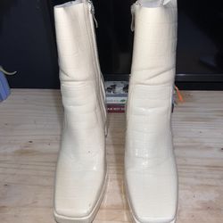 Cream Snake Skin Square Toe Boots With 
