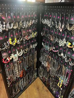 Huge lot of jewelry