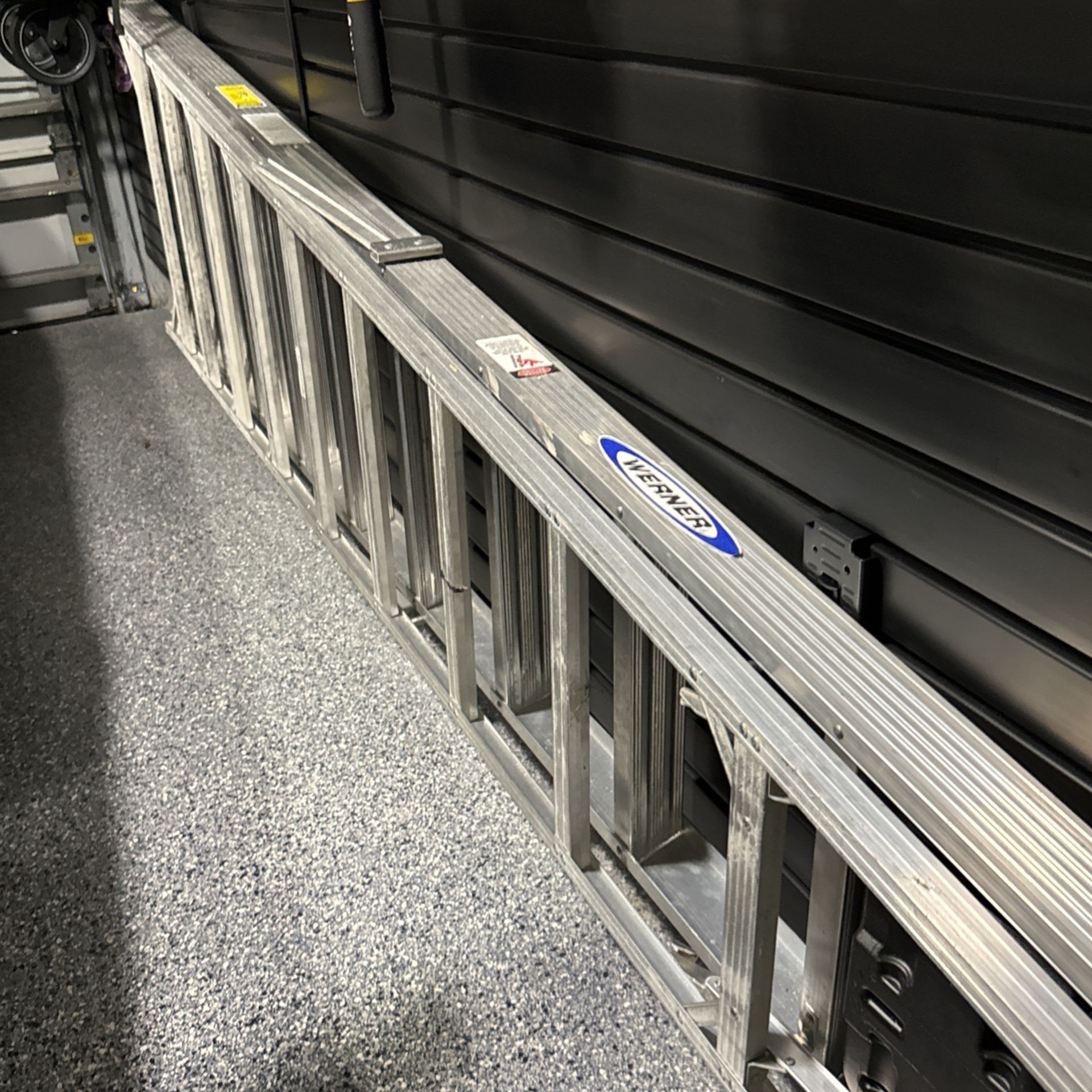 Werner 10 Feet Step Ladder