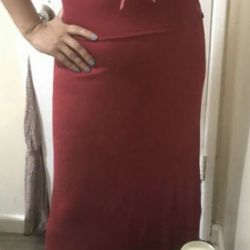 Red Maxi Skirt M/Falda Larga roja